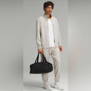 NWT 3-in-1 Gym Duffle Bag 30L Black